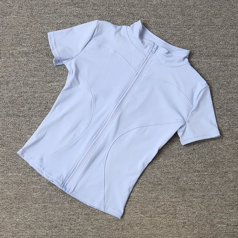Women sport wear Slim Fit Polyester Quick-drying Full Zip Outdoor Fitness Running Tights Short Sleeves Women's Yoga Wear - Image 2