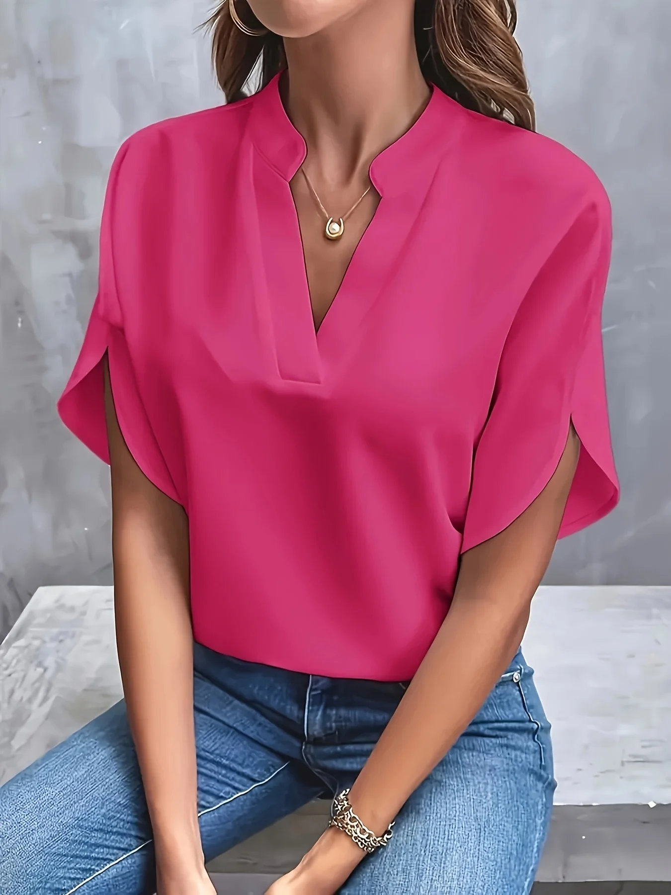 Plus Size 2024 Summer Short Sleeve Loose Blouse Femme Casual Ladies V Neck White Top Women Elegant Simple Ladies Shirts Blouse - Image 3